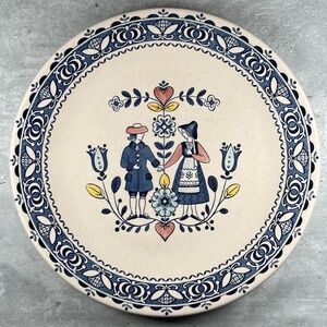 Johnson Brothers Hearts And Flowers Smooth Dinner Plate